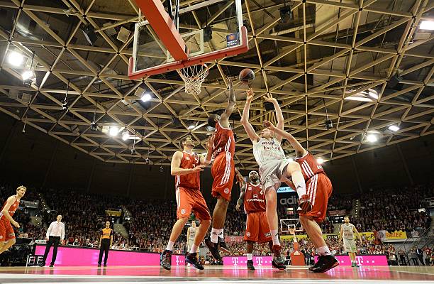 公正性与执 公正性与执